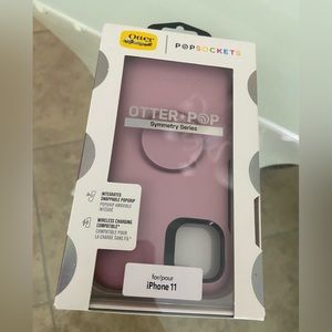 Otter Box Pop Socket iPhone 11 Pink NWT